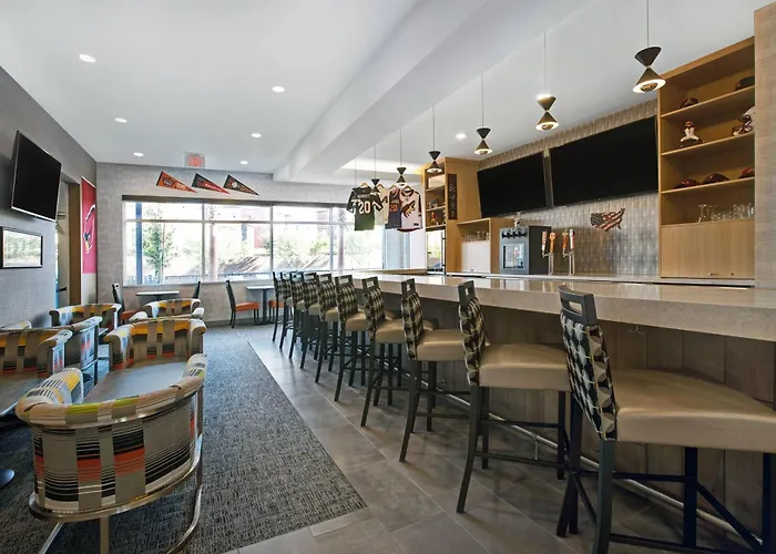 Towneplace By Marriott Phoenix Sports & Entertainment District 3*