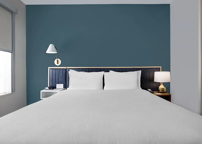Towneplace By Marriott Phoenix Sports & Entertainment District 3*